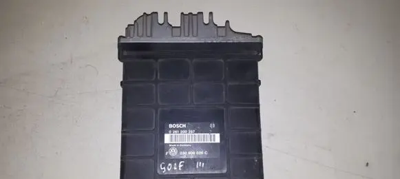 Volkswagen Golf III Engine control unit/module 030906026C 026200257