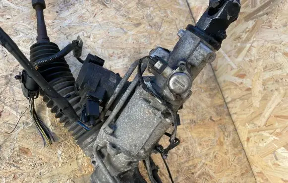 BMW X6 E71 Steering rack 7882434238 9206333 P678667702