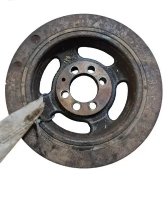 Mazda 5 Crankshaft pulley