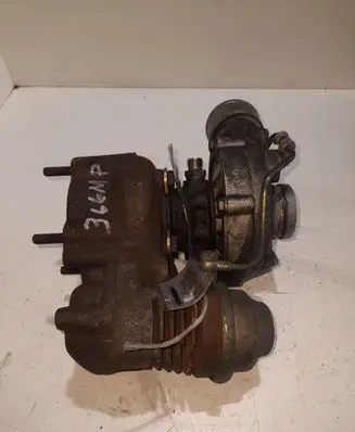 Volkswagen Golf III Turbo 028145703E 936451313