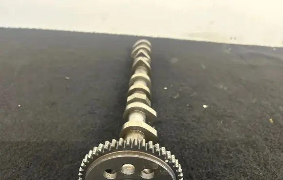 KIA Ceed Camshaft 242002B110