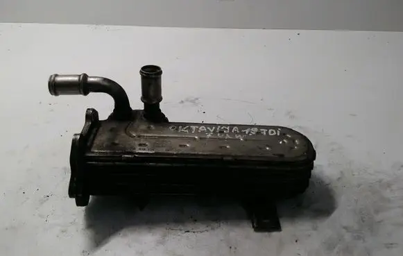 Skoda Octavia Mk2 (1Z) EGR valve cooler 038131513AD 3210275