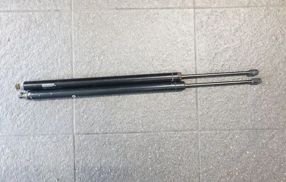 Volkswagen Transporter - Caravelle T5 Tailgate strut 90855 1195286