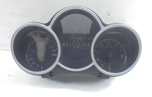 Alfa Romeo 147 Speedometer (instrument cluster) 735290179