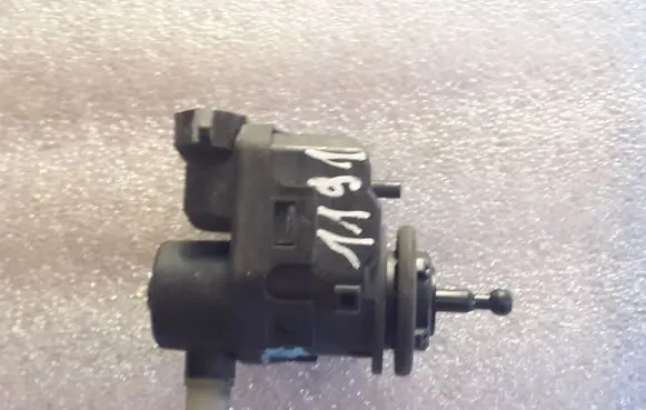 Renault Scenic II - Grand scenic II Headlight level adjustment motor 7700420737