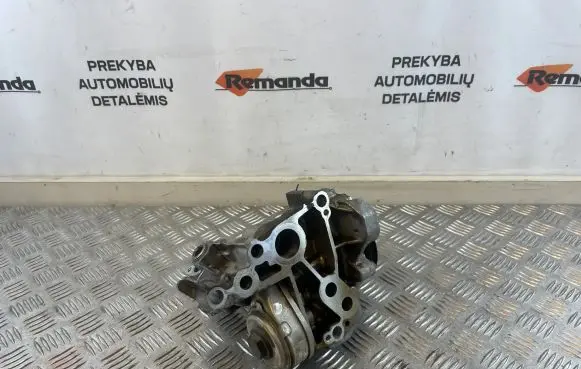 Toyota RAV 4 (XA40) Water pump 2241000432