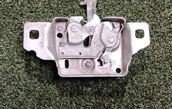 Renault Kangoo II Engine bonnet/hood lock/catch 656019092R 656013946R
