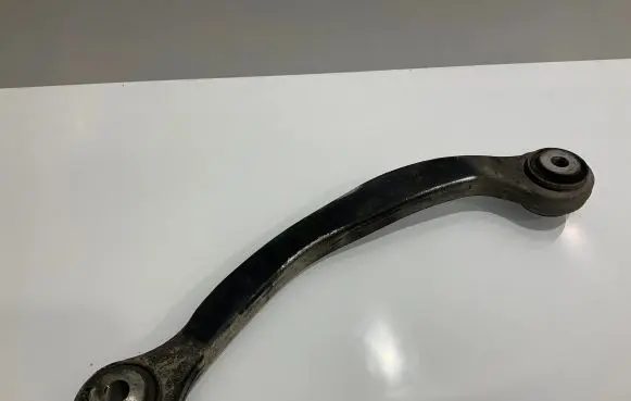 Mercedes-Benz CLS C219 Rear control arm A2303520001