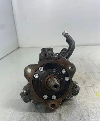 Fuel injection high pressure pump