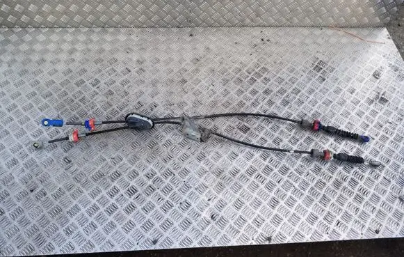 Nissan X-Trail T31 Gear shift cable linkage