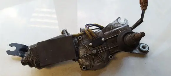 Nissan Sunny Rear window wiper motor 2870060r00 28700-60r00