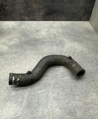 Volkswagen Touran I Engine coolant pipe/hose 1K0121058C