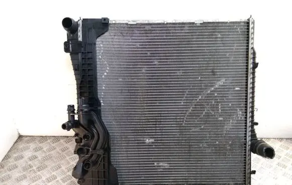 BMW X5 E53 Coolant radiator 7788387