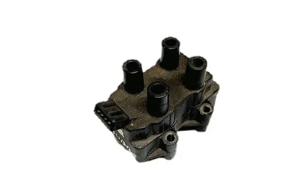 Mitsubishi Carisma High voltage ignition coil 2526055A
