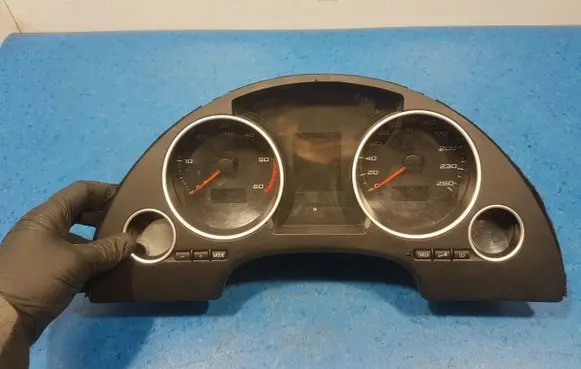 Seat Exeo (3R) Speedometer (instrument cluster) 3R0920830E