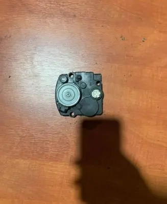 Lexus RX 450H Headlight level adjustment motor 8566330010 8651000850