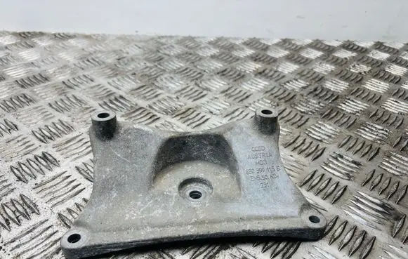 Audi A4 S4 B6 8E 8H Gearbox mounting bracket 8E0399115S