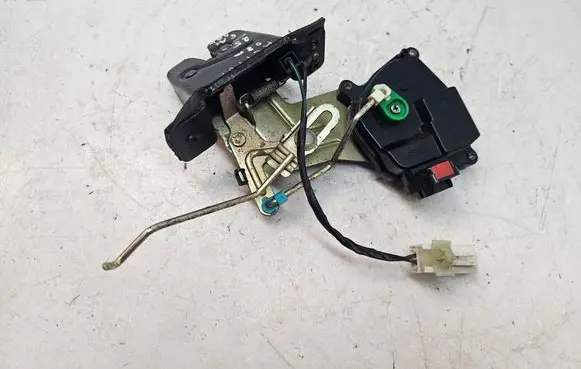 SsangYong Actyon Tailgate/trunk/boot lock/catch/latch
