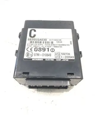 Subaru Forester SG Immobilizer control unit/module 88205SA030 X1T19091M 97RI010649