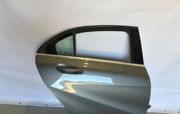 Mercedes-Benz A W176 Rear door 