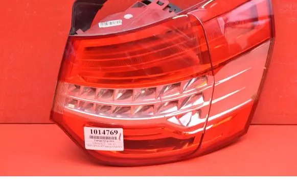Citroen C5 Rear/tail lights 9681063680