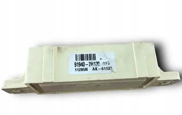 Hyundai i40 Door central lock control unit/module 919402H130
