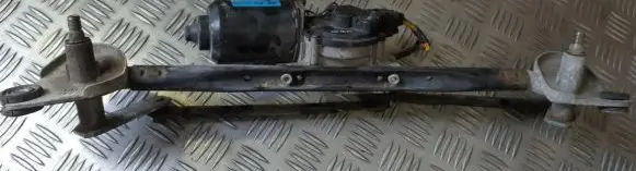 KIA Rio Front wiper linkage and motor