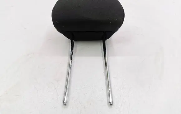 Mercedes-Benz C W204 Rear seat headrest 