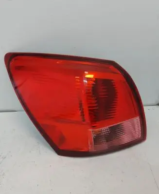 Nissan Qashqai Rear/tail lights 89071061