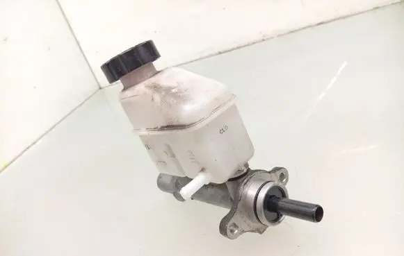 KIA Ceed Master brake cylinder EE0712140054