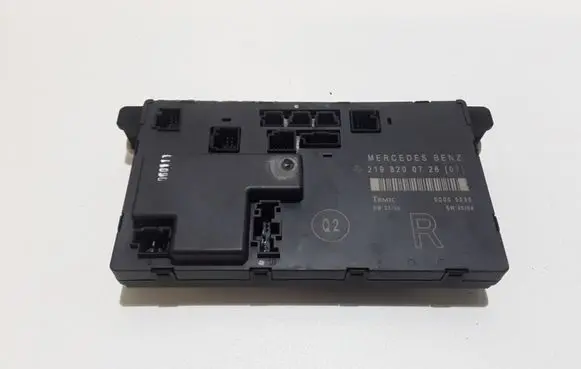 Mercedes-Benz CLS C219 Door control unit/module 2198200726