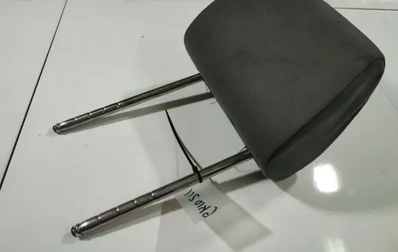 Skoda Octavia Mk1 (1U) Front seat headrest 