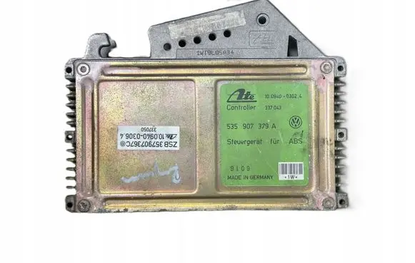 Volkswagen PASSAT B3 ABS control unit/module 535907379A