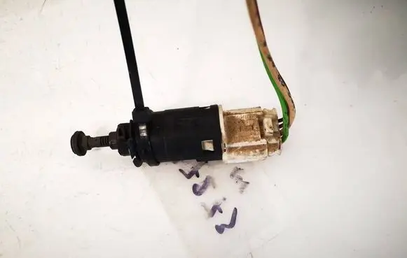 Peugeot 206 Brake pedal sensor switch 9643478880