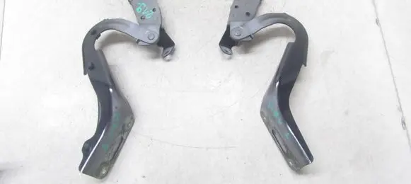 Honda HR-V Engine bonnet/hood hinges