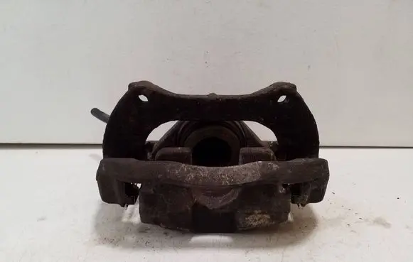 Chevrolet Orlando Front brake caliper 