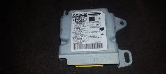 Renault Scenic I Airbag control unit/module 7700418434D 550569000