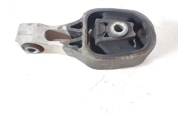 Peugeot 2008 II Engine mount bracket 9824116780