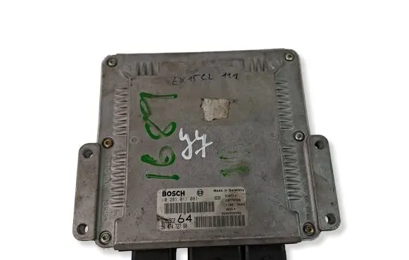 Peugeot 307 Engine control unit/module 9647472780 0281011081