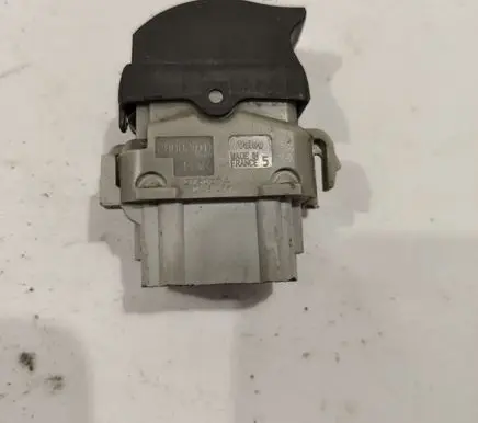 Renault Scenic II - Grand scenic II Electric window control switch 315027A