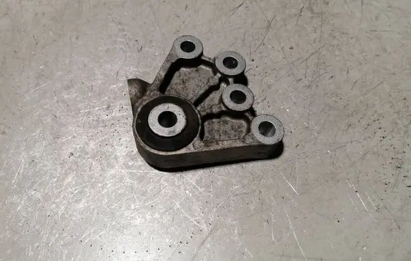 Buick Encore GX I Gearbox mounting bracket 42481300