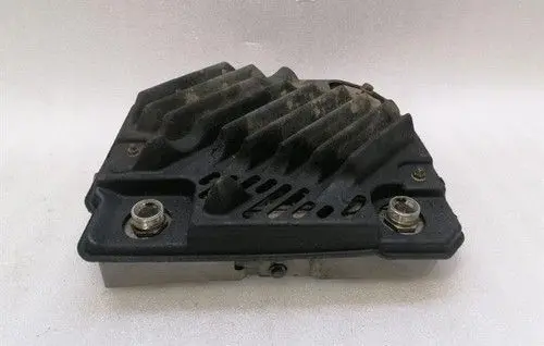Mercedes-Benz G W461 W463 1st Gen Engine oil radiator A4635000101