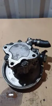 Audi A4 S4 B5 8D Power steering pump 4B0145155R 7691955267