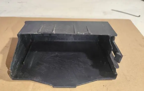 Opel Astra G Fuse box cover 90589541