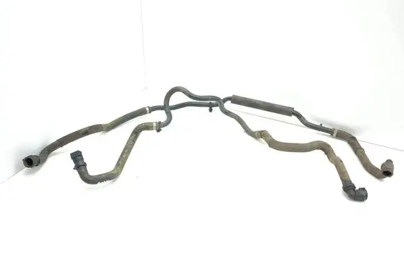 Peugeot 3008 II Engine coolant pipe/hose