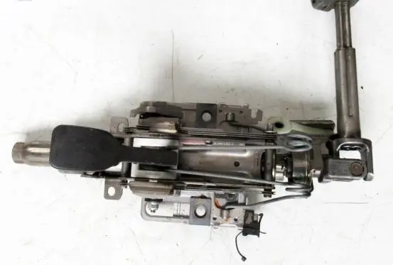 Skoda Fabia Mk2 (5J) Steering wheel axle 6Q01419501BF