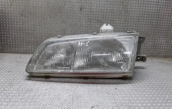 Hyundai H-100 Headlight/headlamp 1012395