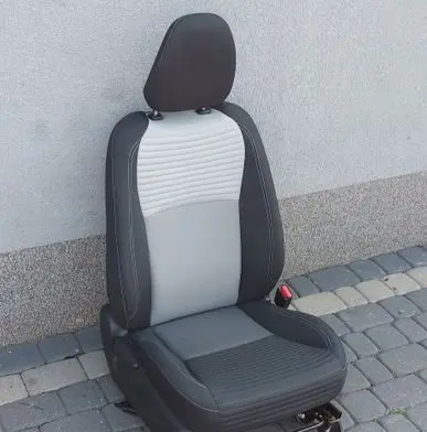 Toyota Yaris Front driver seat 