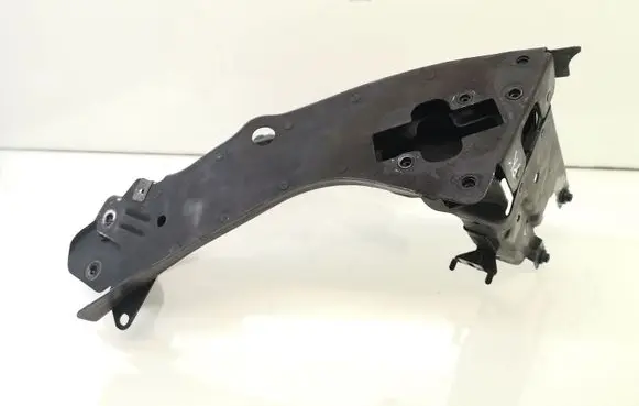 Mercedes-Benz E W211 Headlight/headlamp mounting bracket A2116260530