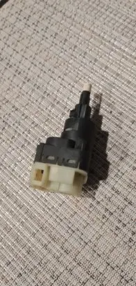 Audi A4 S4 B7 8E 8H Brake pedal sensor switch 1K2945511